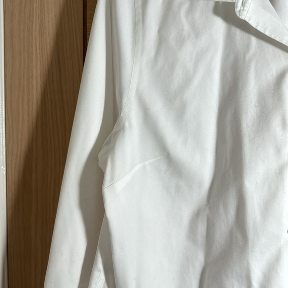 Untuckit crisp white button up shirt, 14, 100% cotton - Picture 4 of 5